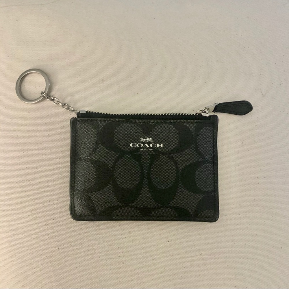 SOLD❌☆Coach Travel Wallet
